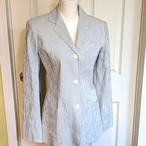 🧥  Ann Taylor Seersucker Jacket